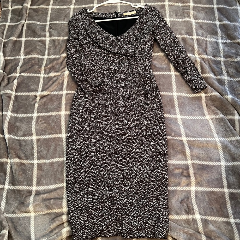 Michael Kors Black and White midi size 0